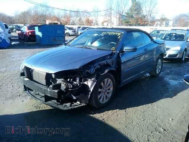 2011 CHRYSLER 200 - VIN: 1C3BC2EB1BN617424 - Фото 2