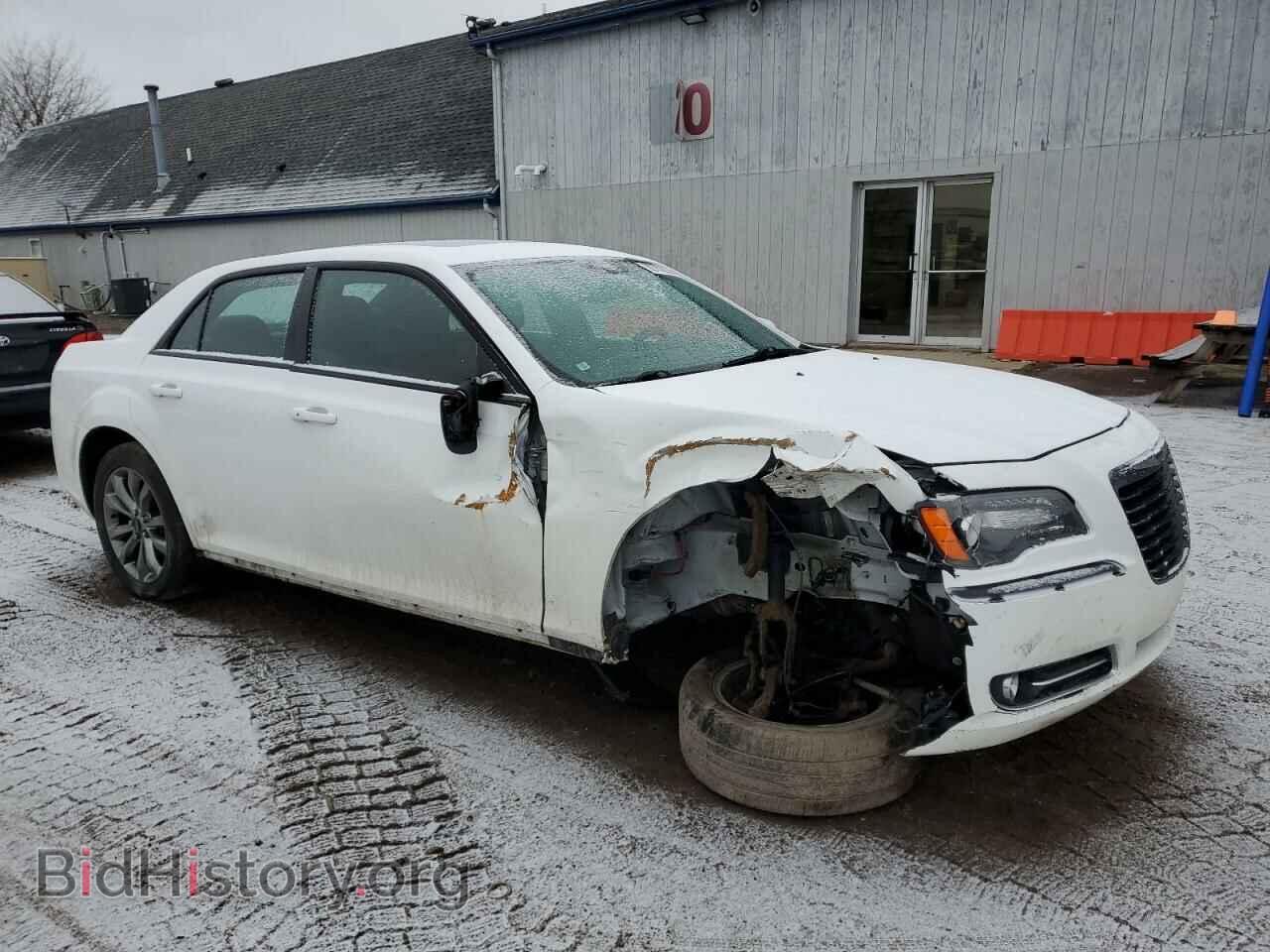 2014 CHRYSLER 300 - VIN: 2C3CCAGG6EH273500 - Фото 4