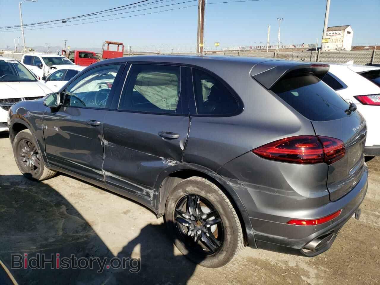 2016 PORSCHE CAYENNE - VIN: WP1AA2A28GLA02468 - Фото 2