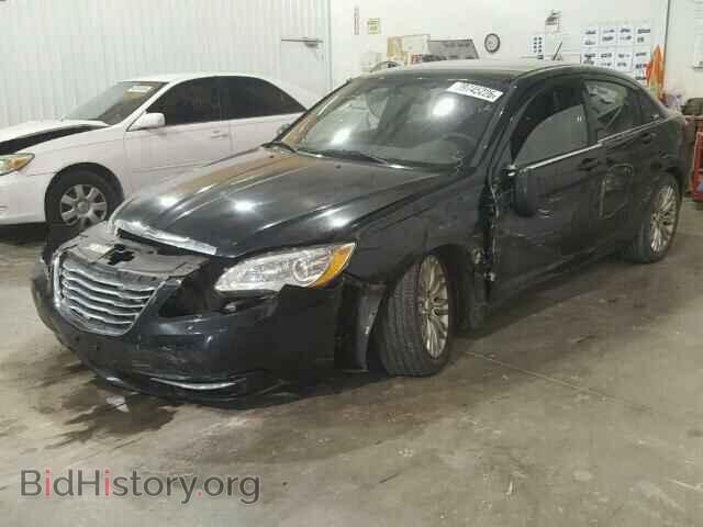 2013 CHRYSLER 200 - VIN: 1C3CCBAB1DN670850 - Фото 2