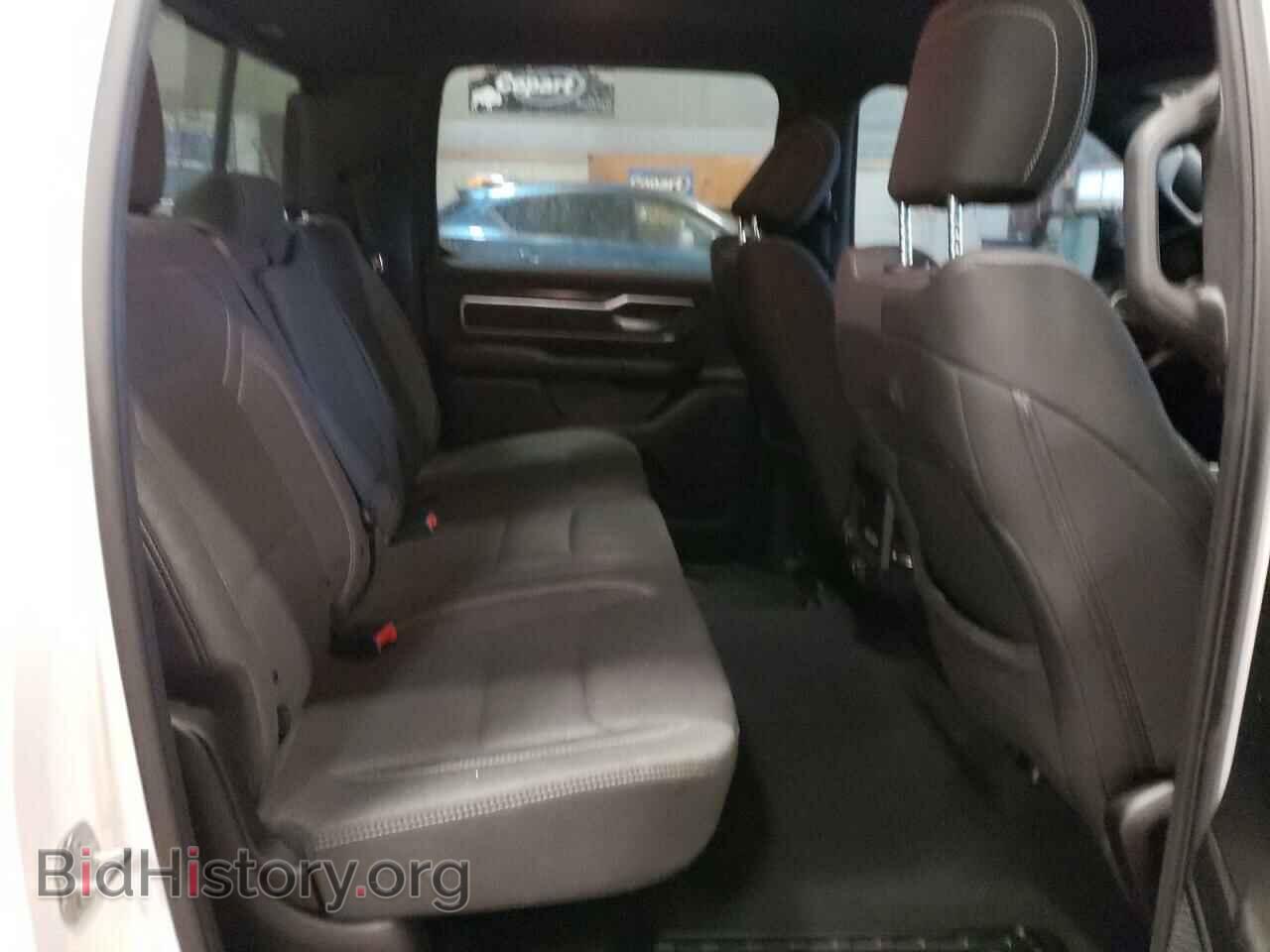 2019 RAM 1500 - VIN: 1C6SRFFT4KN696779 - Фото 6