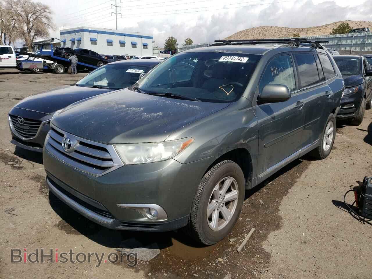 2011 TOYOTA HIGHLANDER - VIN: 5TDBK3EH4BS077098 - Фото 2