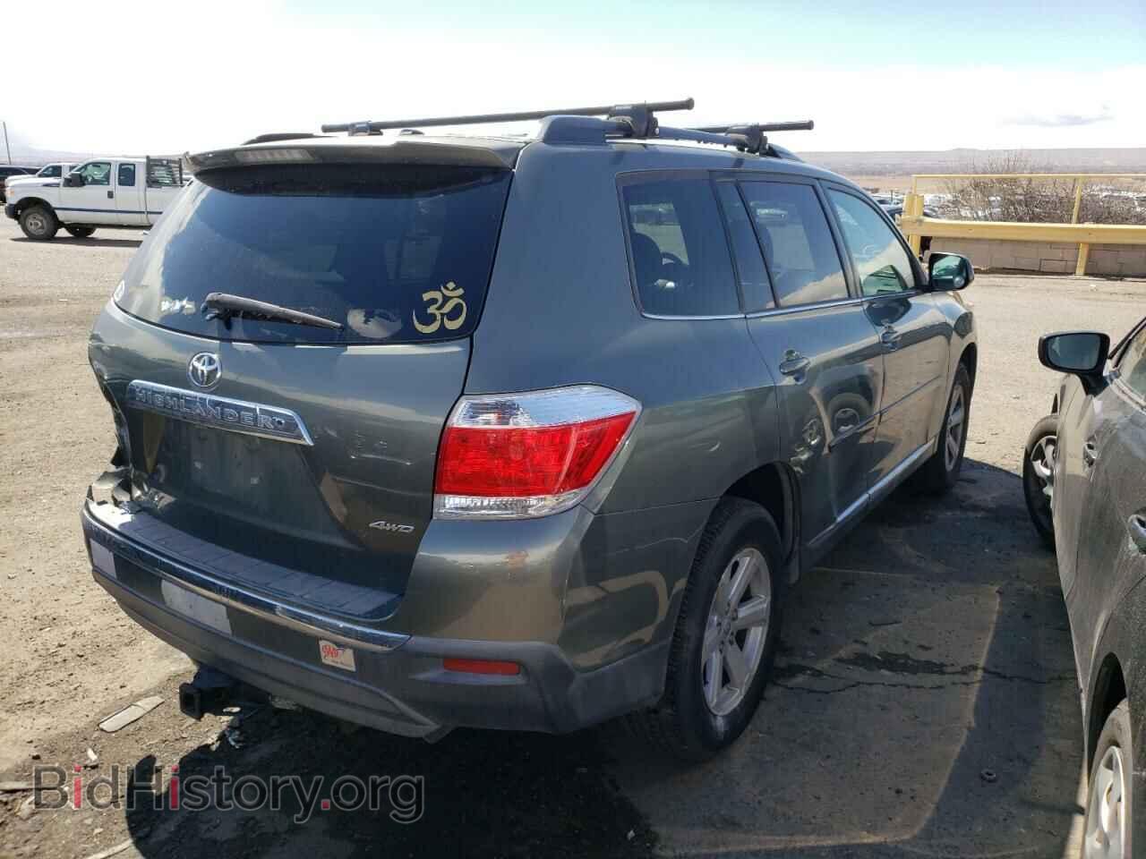 2011 TOYOTA HIGHLANDER - VIN: 5TDBK3EH4BS077098 - Фото 4
