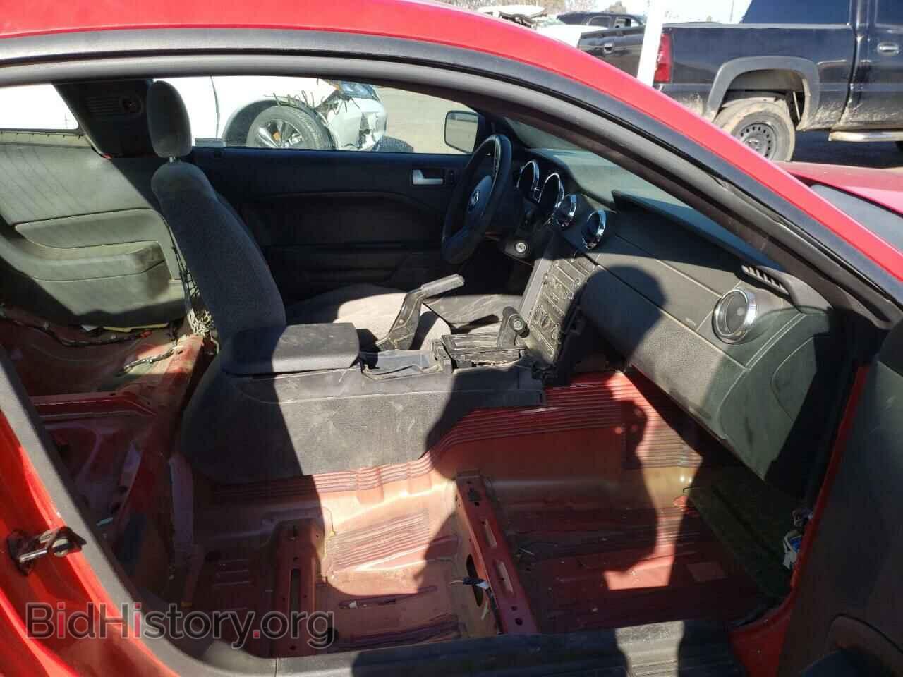 2009 FORD MUSTANG - VIN: 1ZVHT80N195135523 - Фото 5