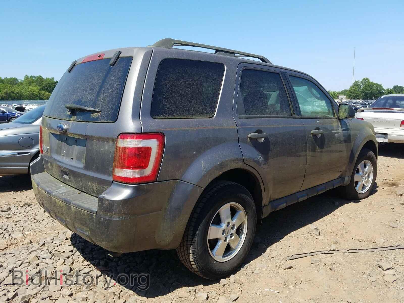 2011 FORD ESCAPE - VIN: 1FMCU9D77BKA24666 - Photo 4