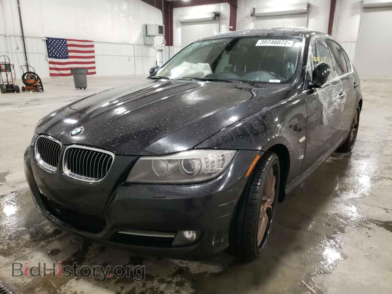 2011 BMW 3 SERIES - VIN: WBAPL5C52BA917820 - Фото 2