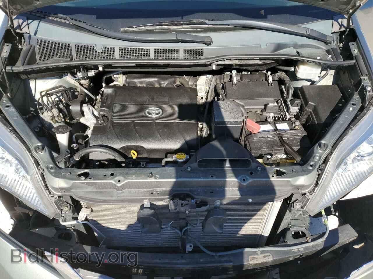 2011 TOYOTA All Models - VIN: 5TDYK3DC2BS096636 - Фото 12