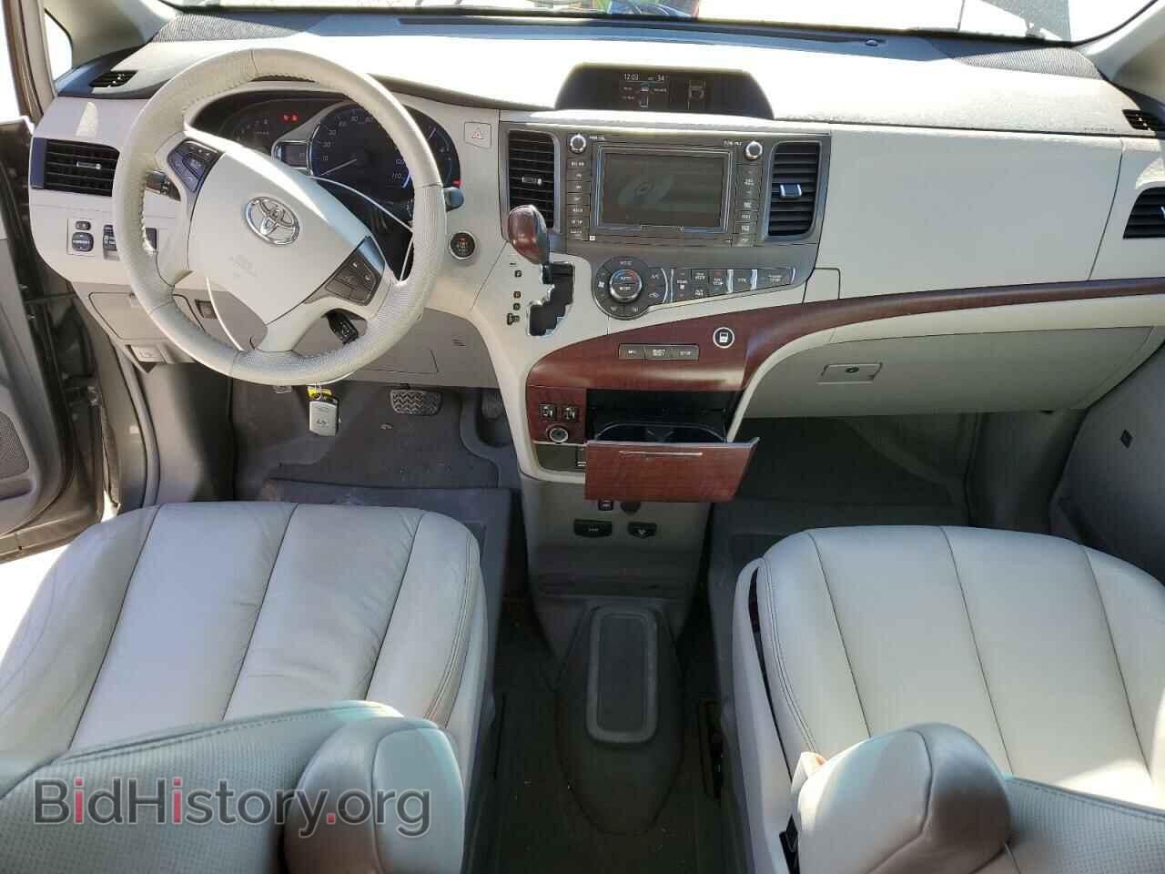 2011 TOYOTA All Models - VIN: 5TDYK3DC2BS096636 - Фото 8