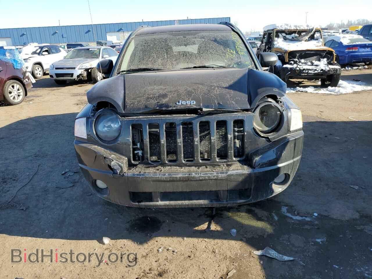 2010 JEEP COMPASS - VIN: 1J4NT1FBXAD643231 - Photo 5