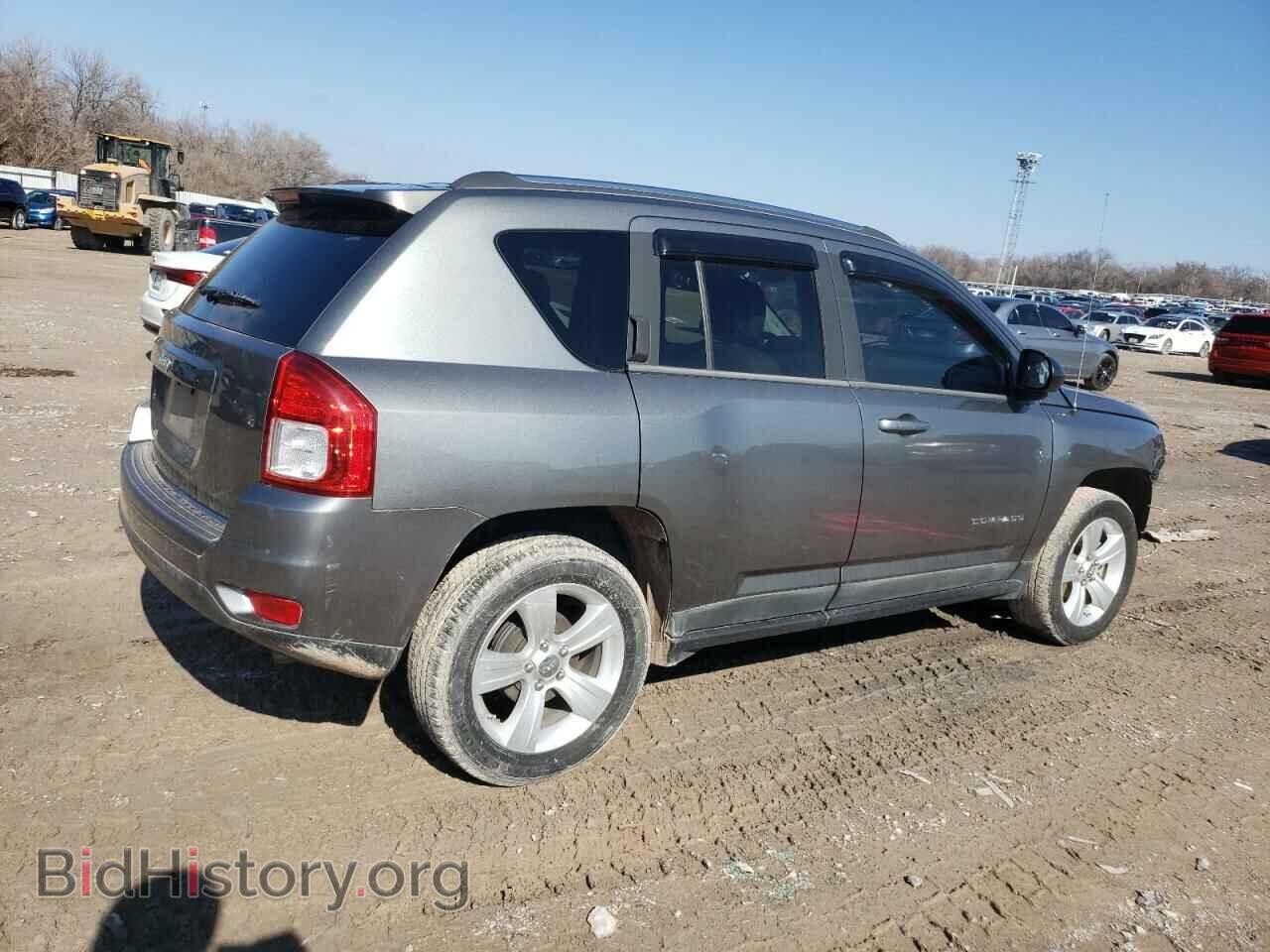 2011 JEEP COMPASS - VIN: 1J4NT1FB0BD245768 - Фото 3