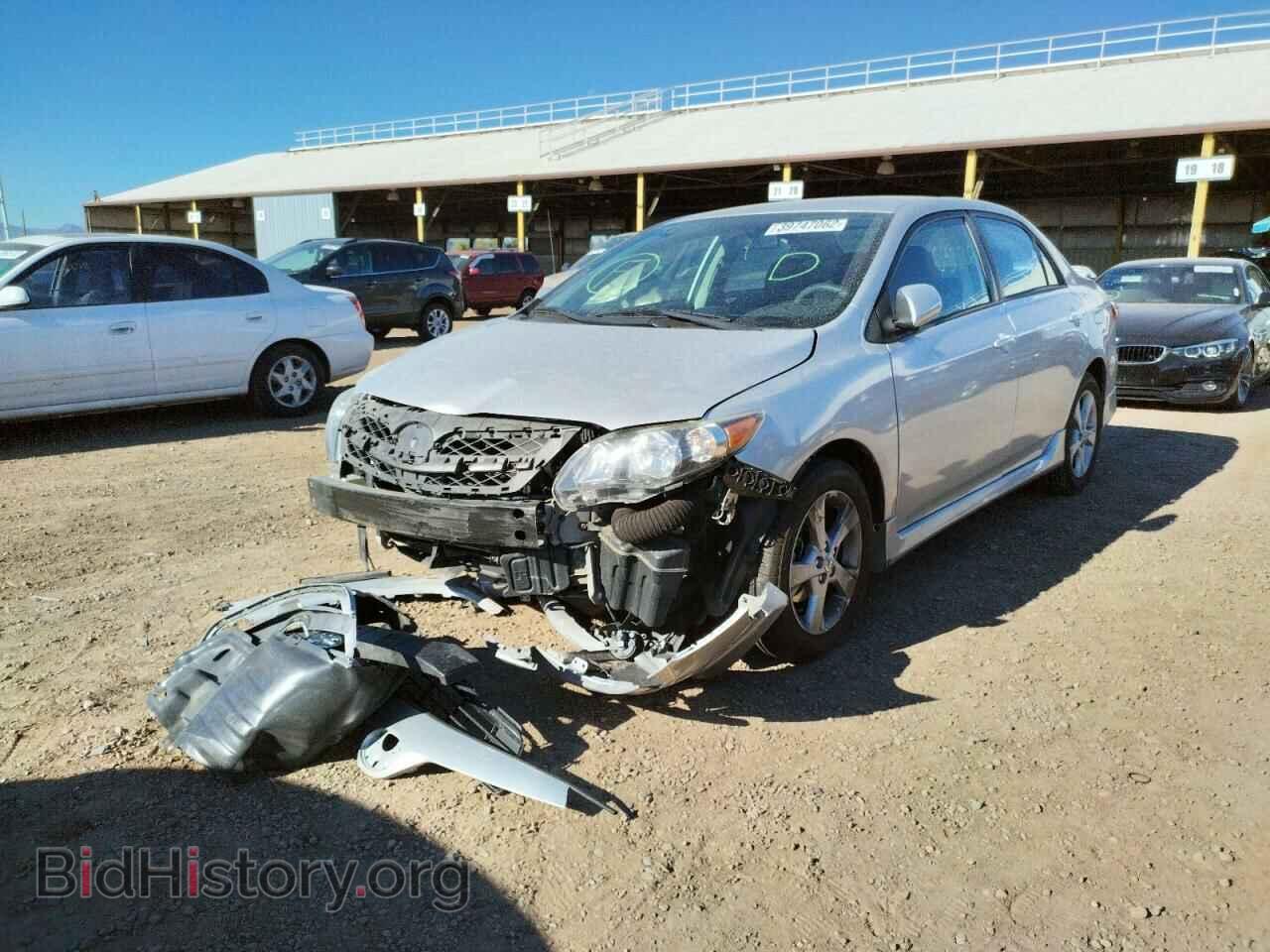 2013 TOYOTA COROLLA - VIN: 5YFBU4EEXDP157068 - Фото 2