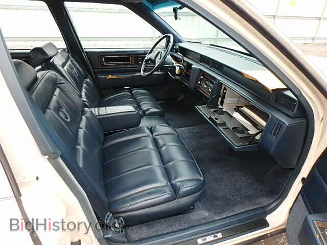 1986 CADILLAC DEVILLE - VIN: 1G6CD6986G4305702 - Photo 5