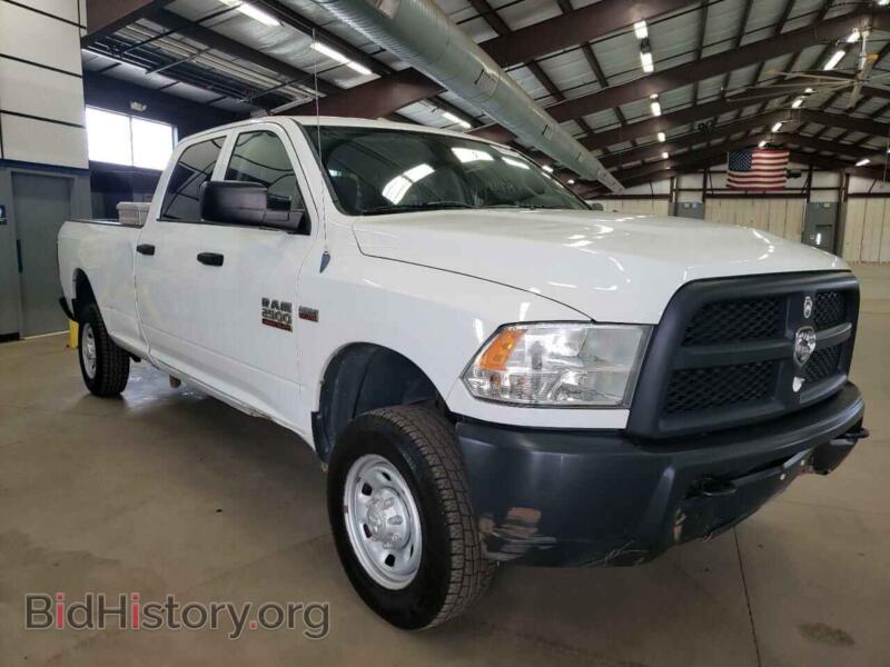 2014 RAM 2500 2500 ST (VIN 3C6TR5HTXEG105721) — фото 1 из 10, Copart, повреждение: передняя часть