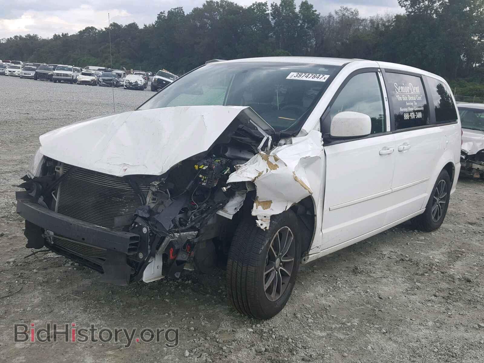 2014 DODGE CARAVAN - VIN: 2C4RDGBG8ER459420 - Фото 2
