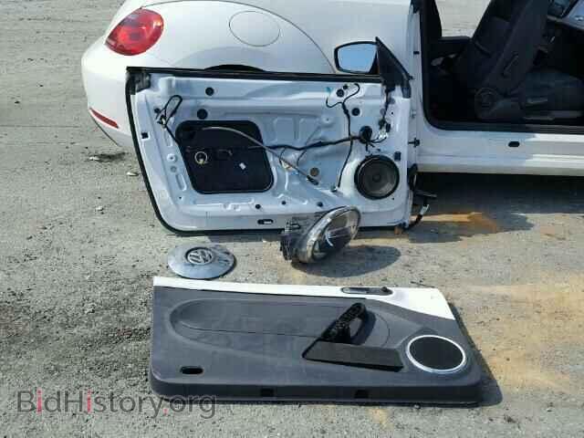 2014 VOLKSWAGEN BEETLE - VIN: 3VW5P7AT0EM802178 - Фото 9