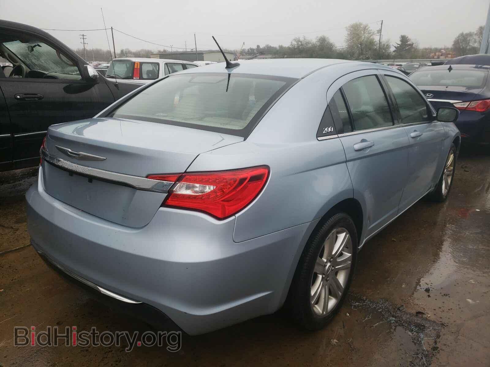 2013 CHRYSLER 200 - VIN: 1C3CCBBB2DN765514 - Фото 4