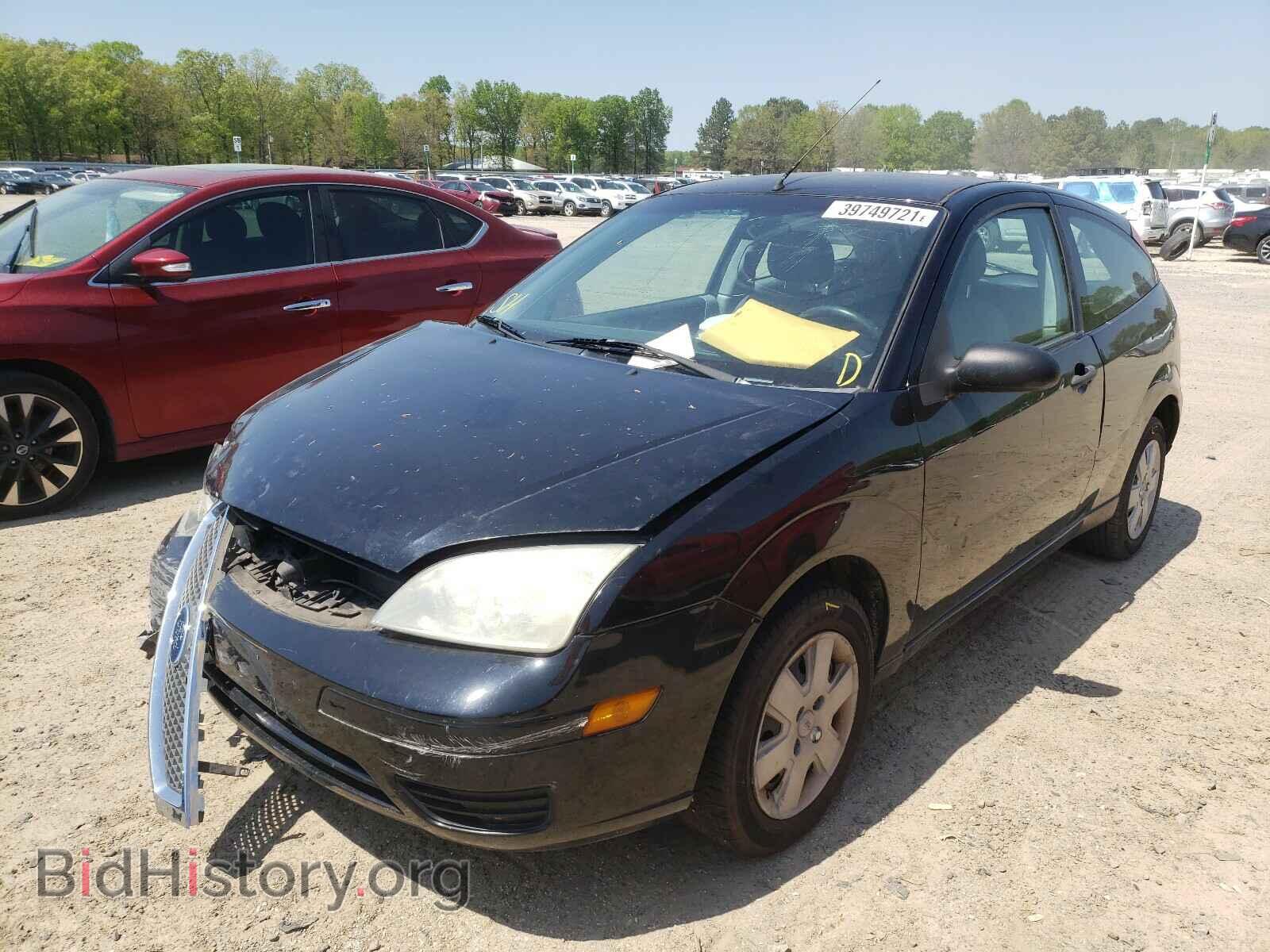 2007 FORD FOCUS - VIN: 1FAFP31N77W163680 - Фото 2