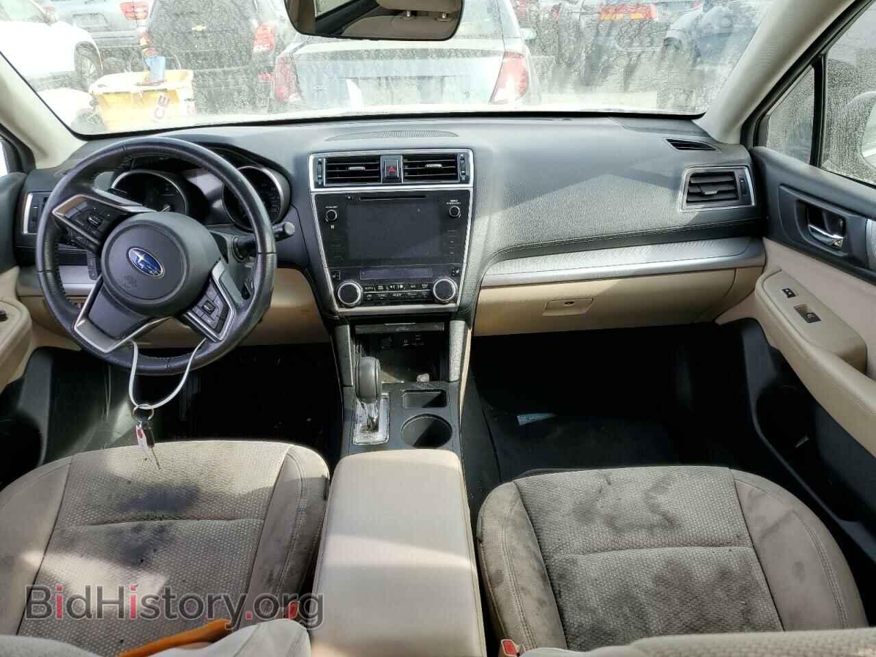2019 SUBARU OUTBACK - VIN: 4S4BSAFC3K3241137 - Фото 8