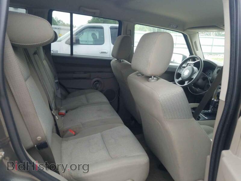 2006 Jeep COMMANDER (VIN 1J8HG48K86C206260) — photo 6 of 10