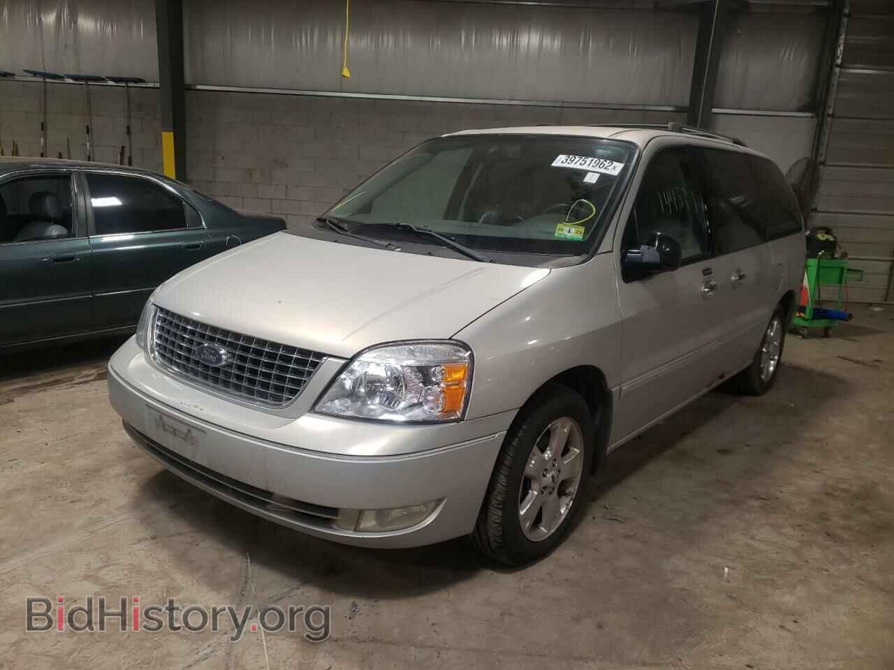2006 FORD FREESTAR - VIN: 2FMDA58276BA11307 - Фото 2