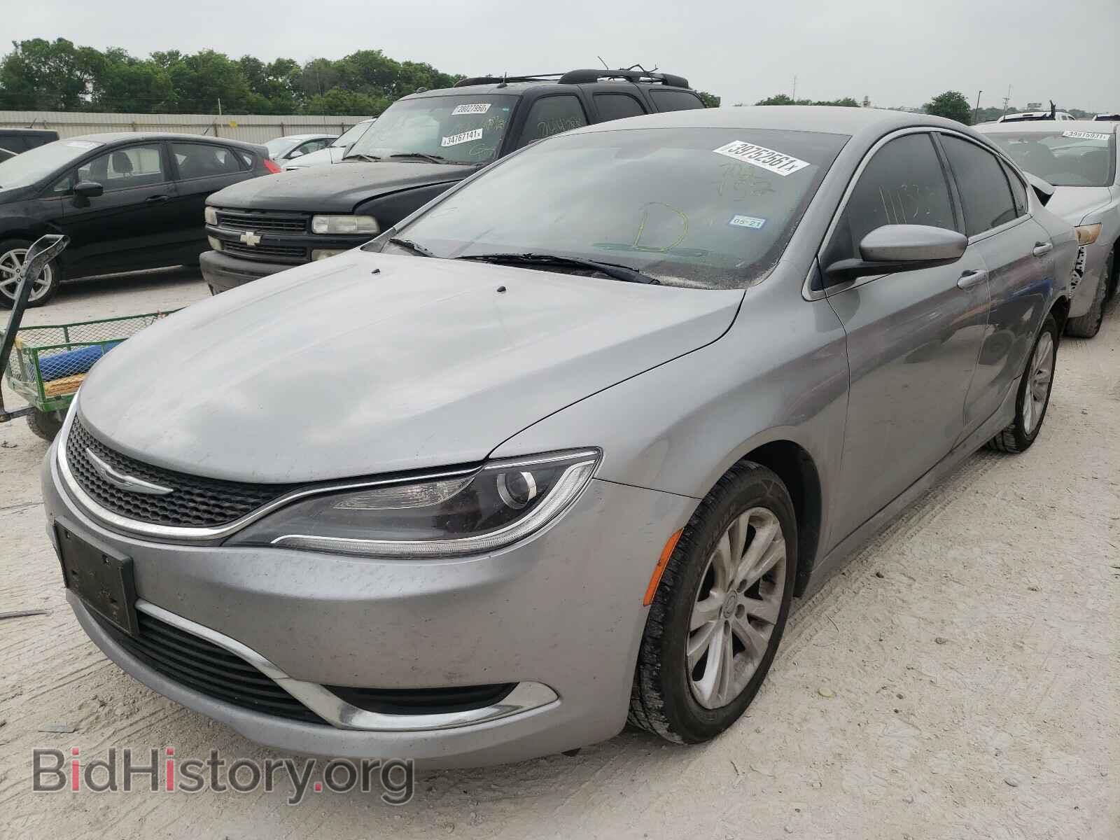 2015 CHRYSLER 200 - VIN: 1C3CCCAB8FN702752 - Фото 2