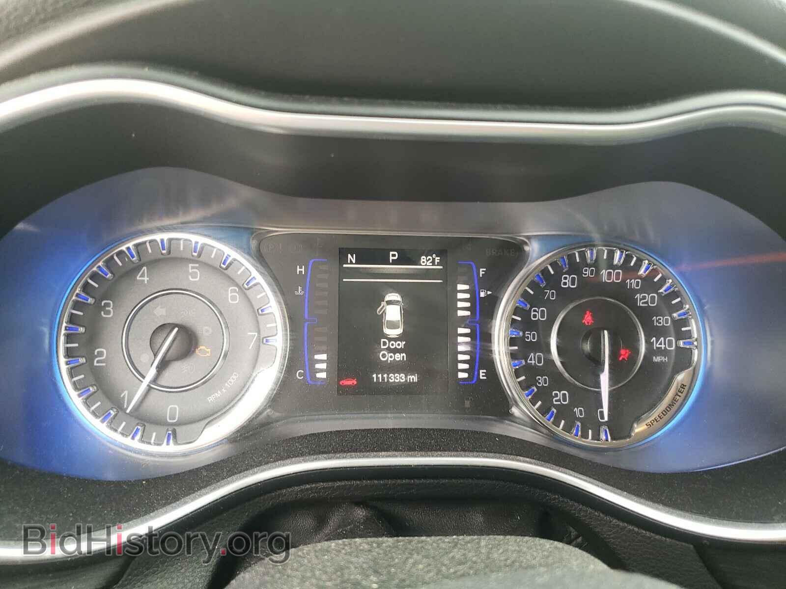 2015 CHRYSLER 200 - VIN: 1C3CCCAB8FN702752 - Фото 8