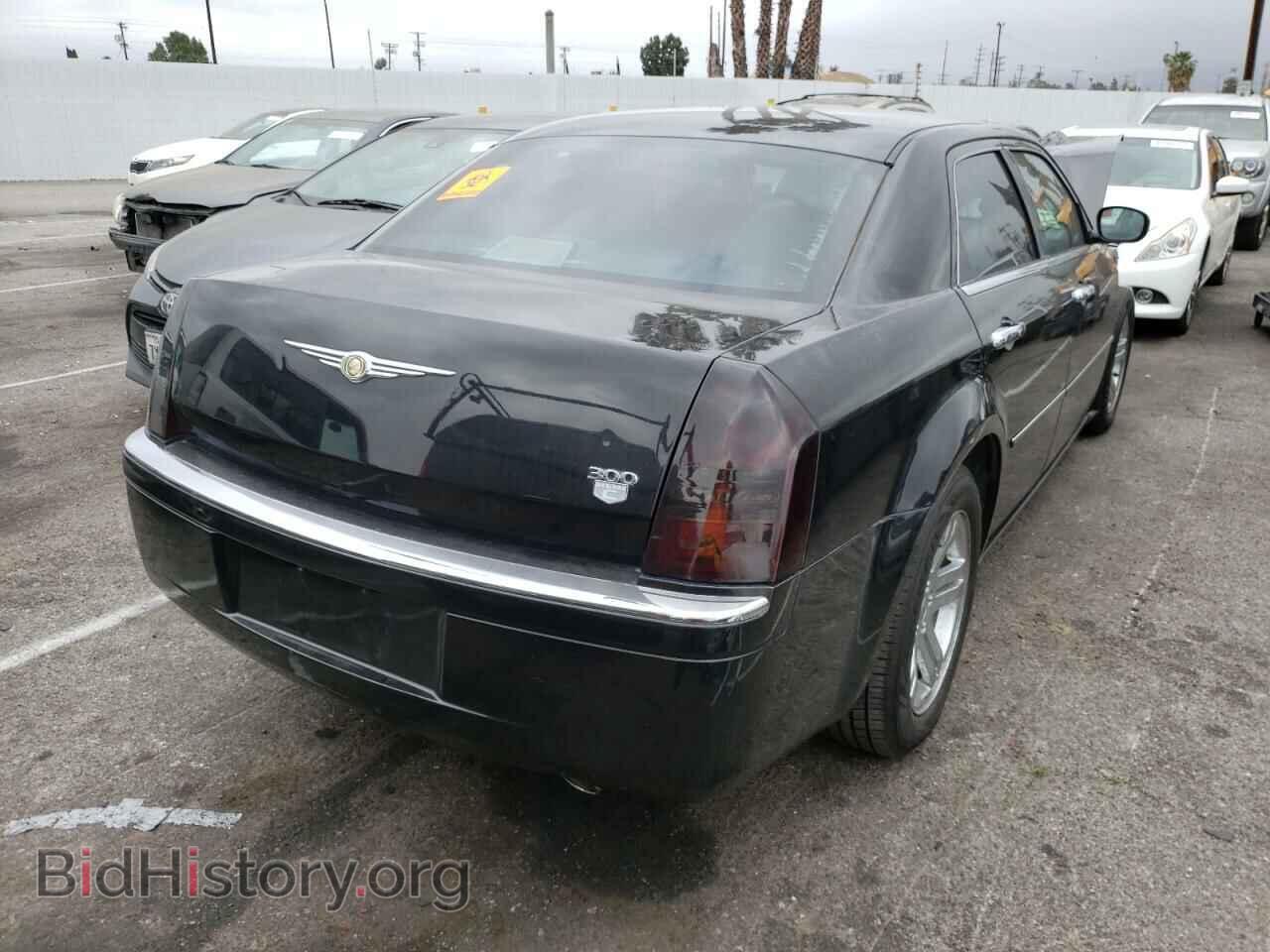 2006 CHRYSLER 300 - VIN: 2C3KA63H46H198830 - Фото 4