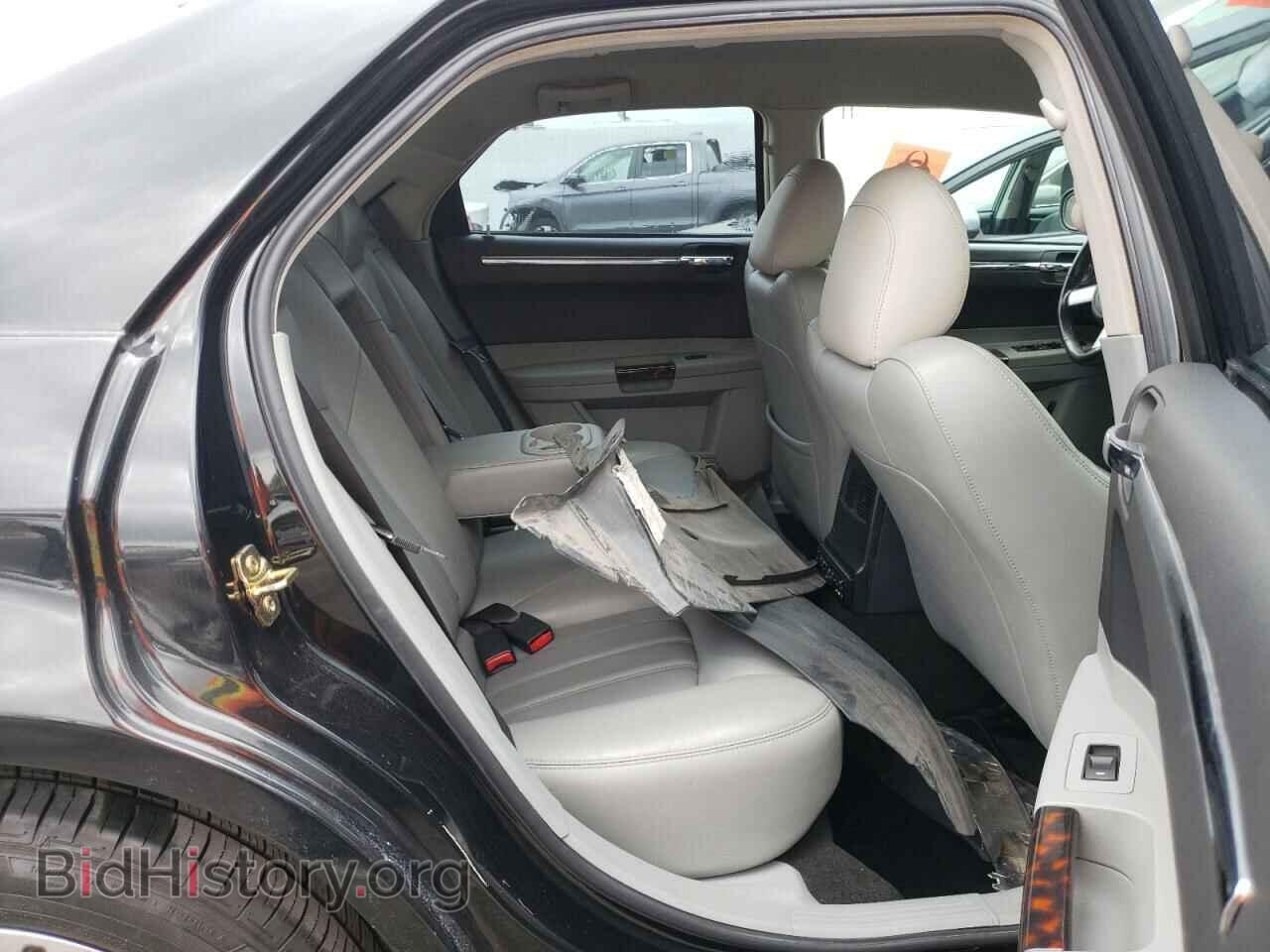2006 CHRYSLER 300 - VIN: 2C3KA63H46H198830 - Фото 6