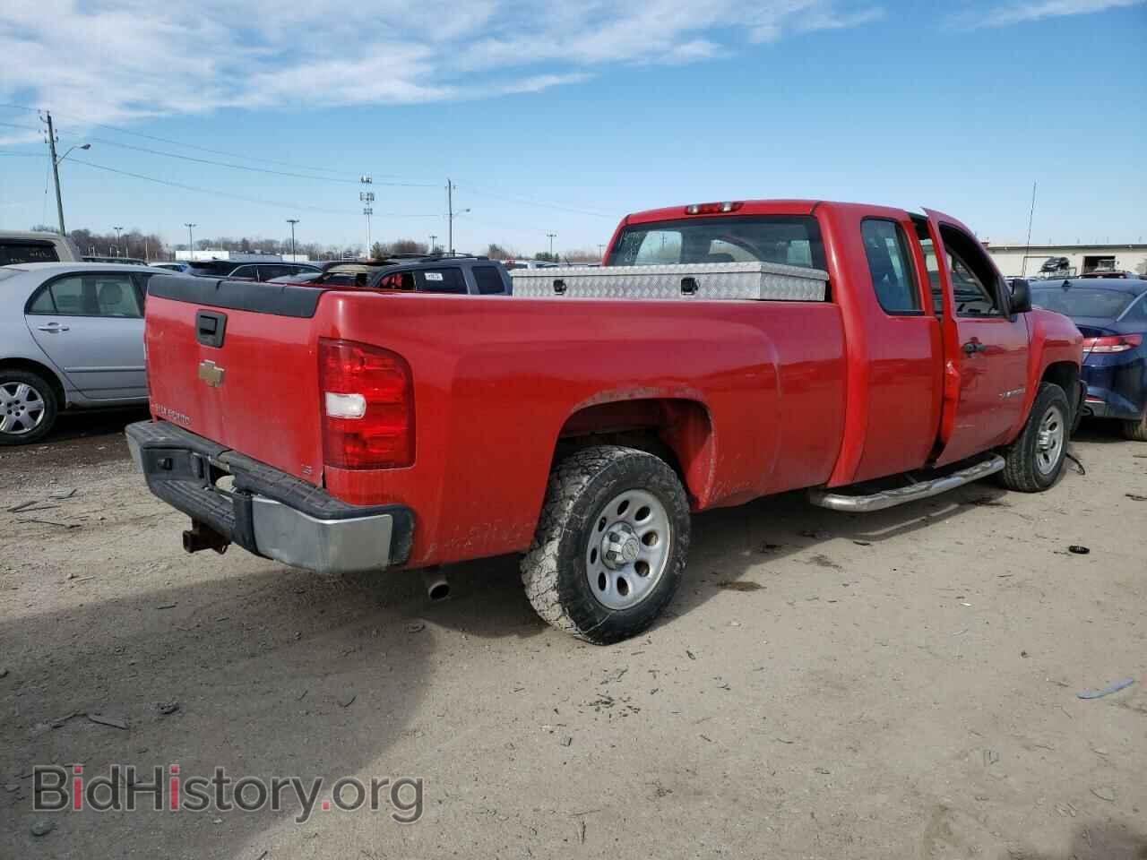2008 CHEVROLET SILVERADO - VIN: 1GCEC190X8E147575 - Фото 3