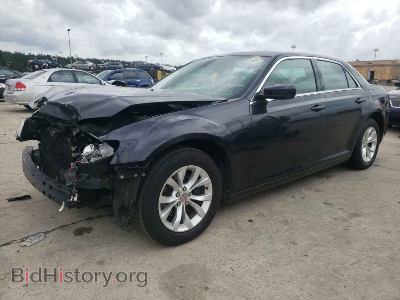 2016 CHRYSLER 300 - VIN: 2C3CCAAG3GH189534 - Фото 2