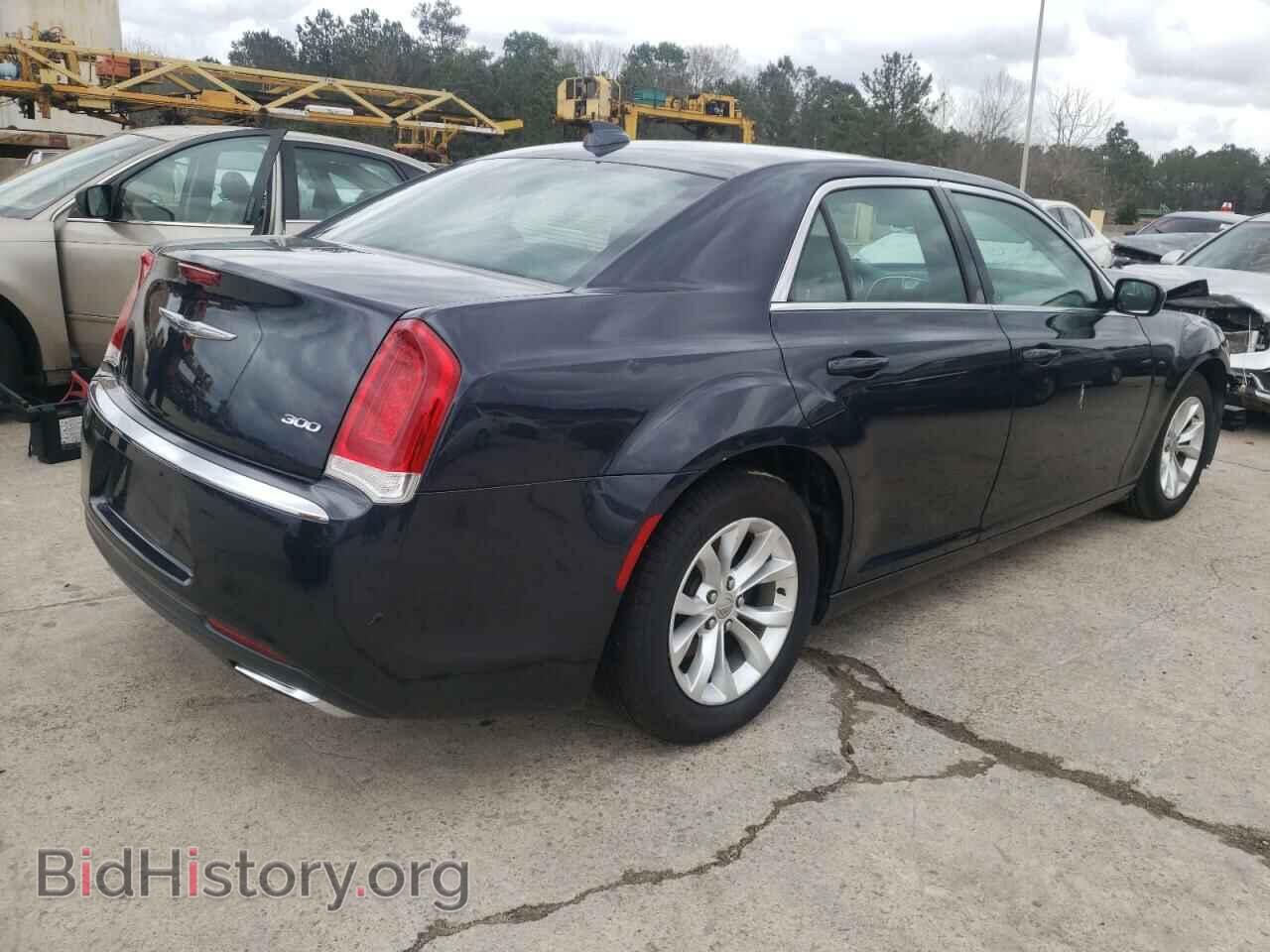 2016 CHRYSLER 300 - VIN: 2C3CCAAG3GH189534 - Фото 4