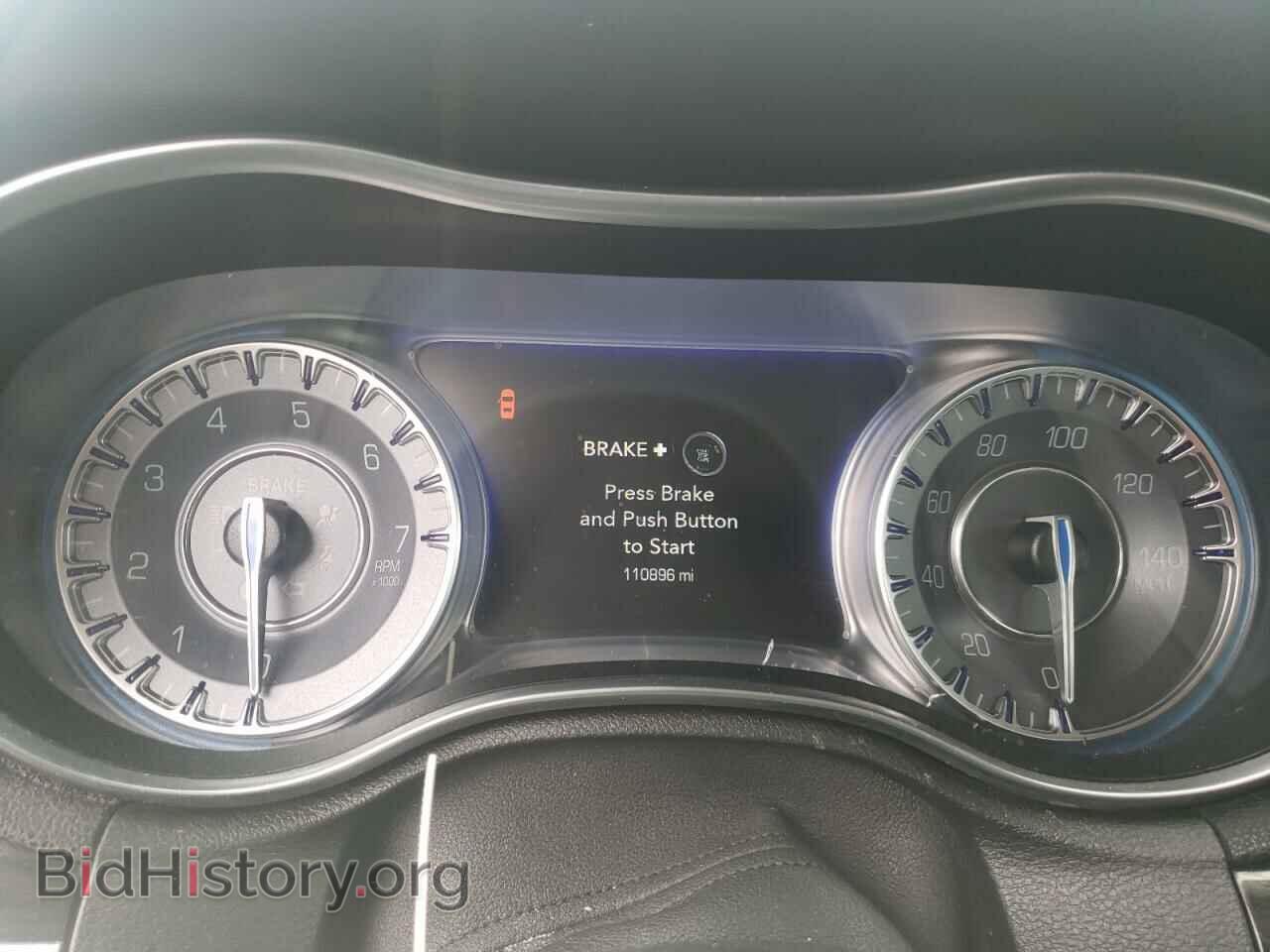 2016 CHRYSLER 300 - VIN: 2C3CCAAG3GH189534 - Фото 8