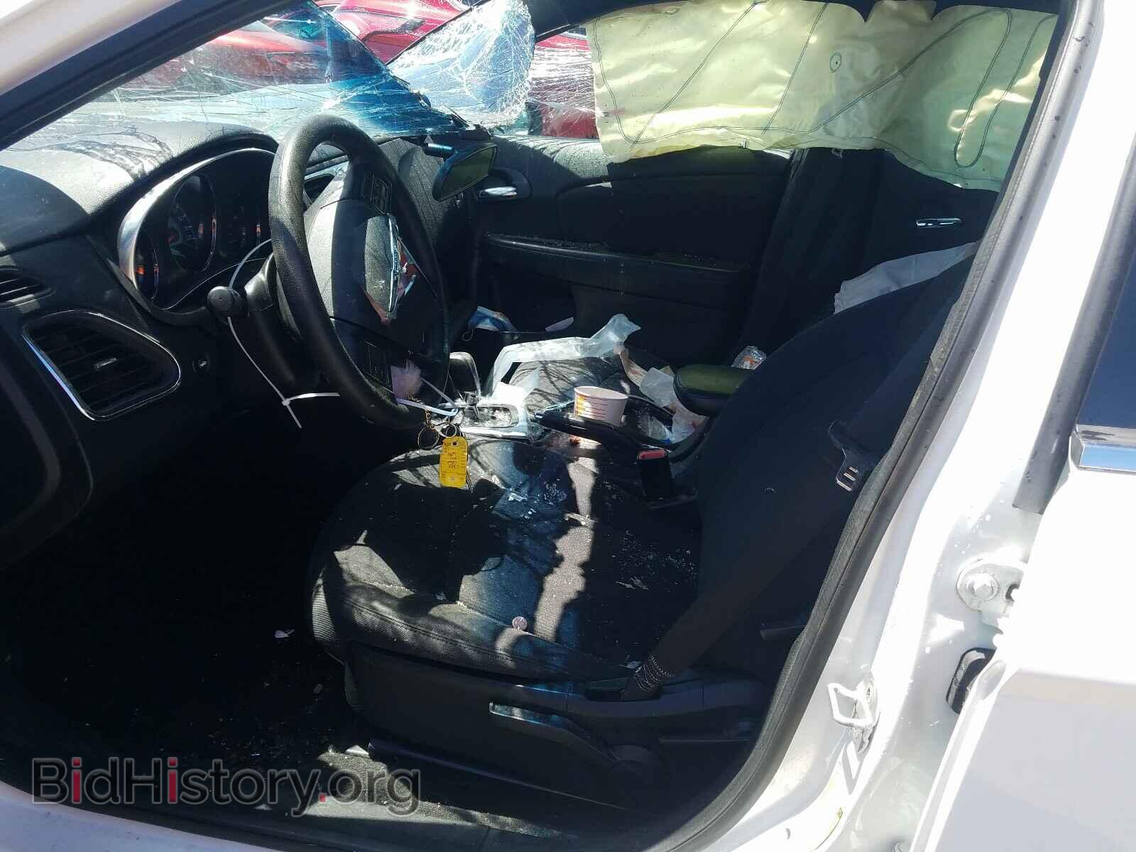 2012 CHRYSLER 200 - VIN: 1C3CCBAB6CN281913 - Фото 5