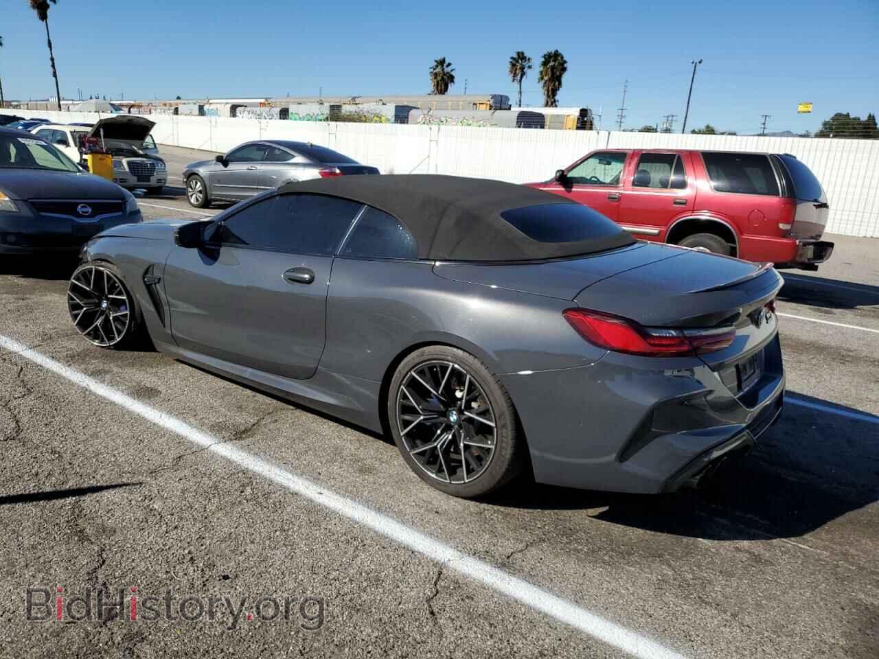 2020 BMW M8 - VIN: WBSDZ0C07LCD77524 - Фото 2