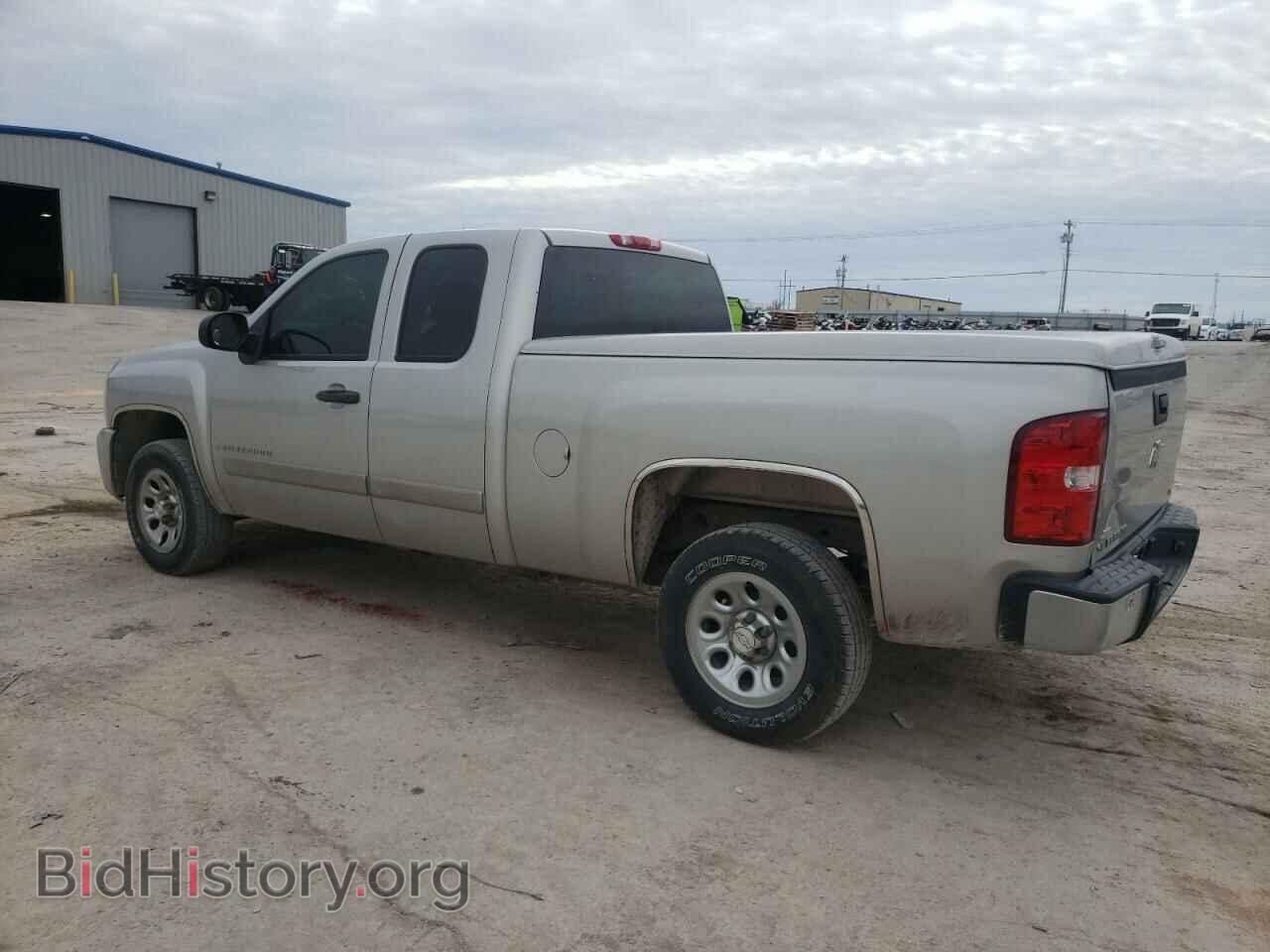 2007 CHEVROLET SILVERADO - VIN: 2GCEC19C971661072 - Фото 2