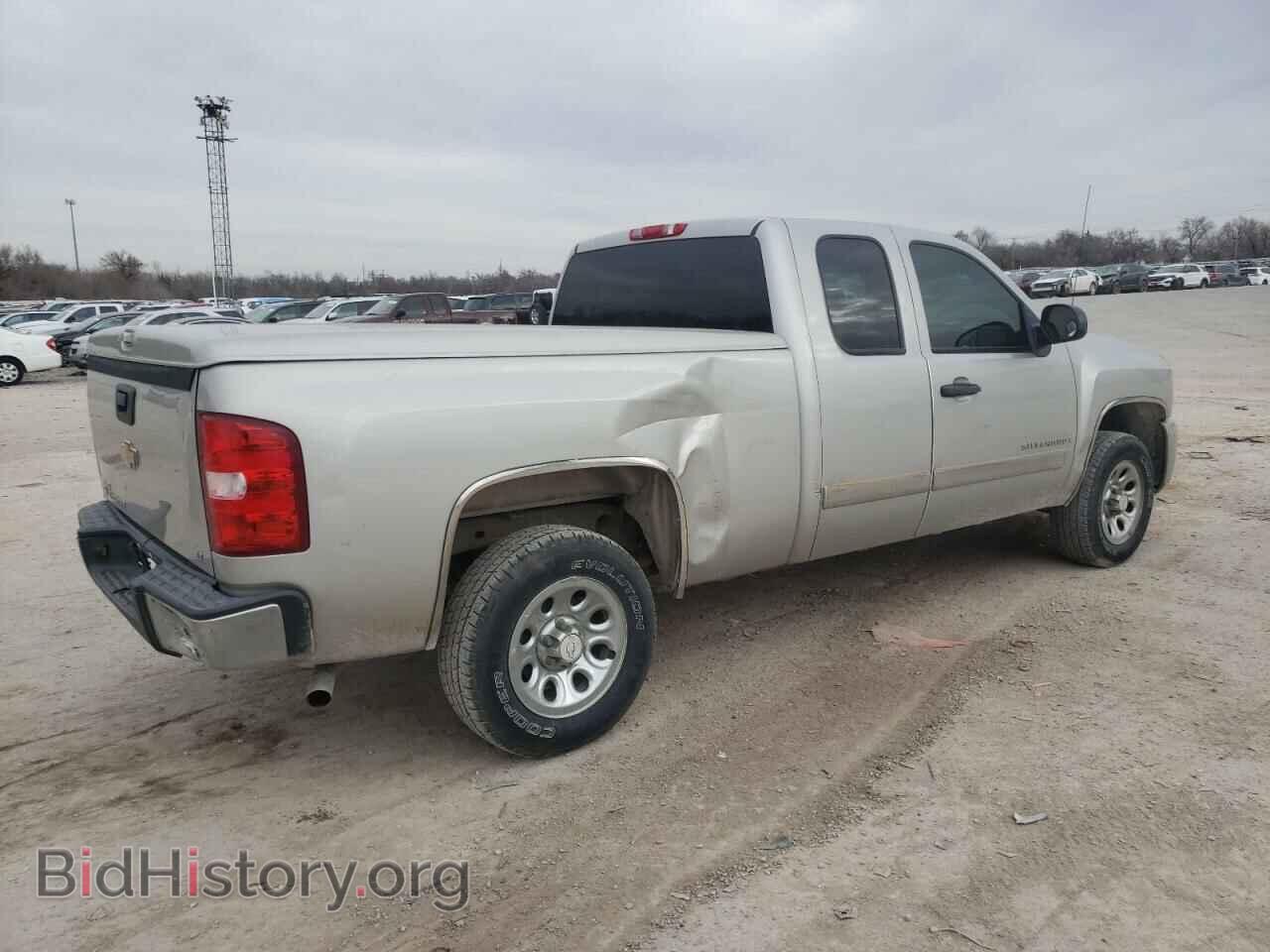 2007 CHEVROLET SILVERADO - VIN: 2GCEC19C971661072 - Фото 3