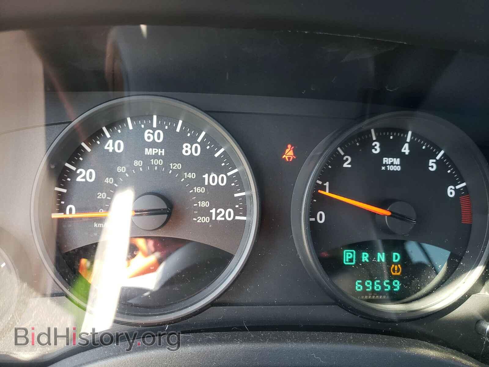 2012 JEEP COMPASS - VIN: 1C4NJCBA2CD660516 - Фото 8