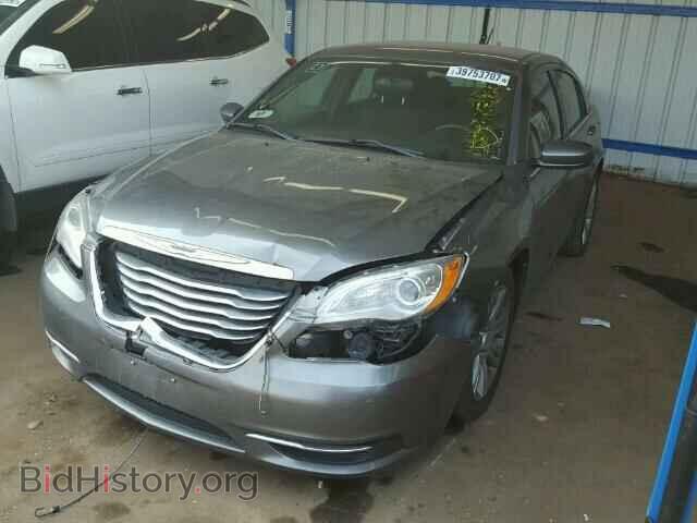 2013 CHRYSLER 200 - VIN: 1C3CCBAB5DN698005 - Фото 2