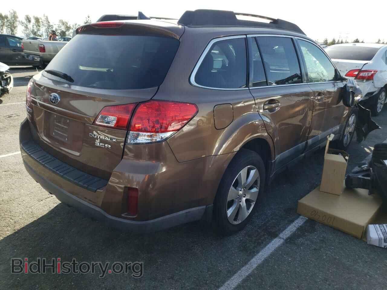 2011 SUBARU OUTBACK - VIN: 4S4BRDKC3B2378071 - Photo 3