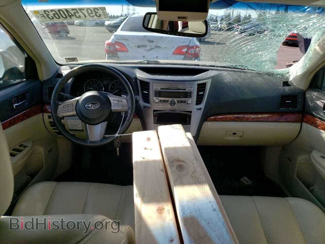 2011 SUBARU OUTBACK - VIN: 4S4BRDKC3B2378071 - Photo 8