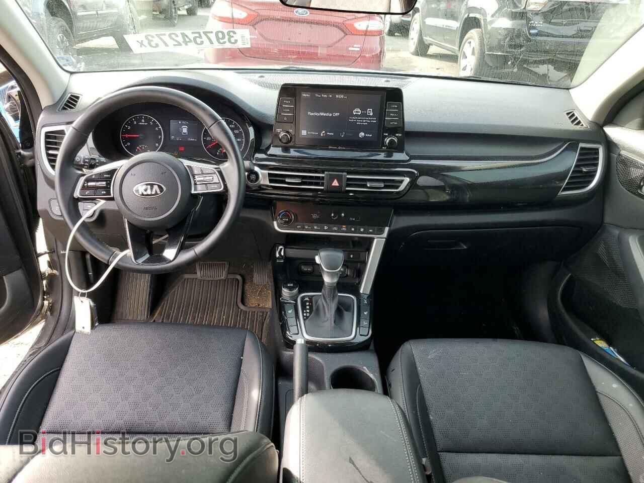 2021 KIA SELTOS - VIN: KNDERCAA7M7208409 - Photo 8