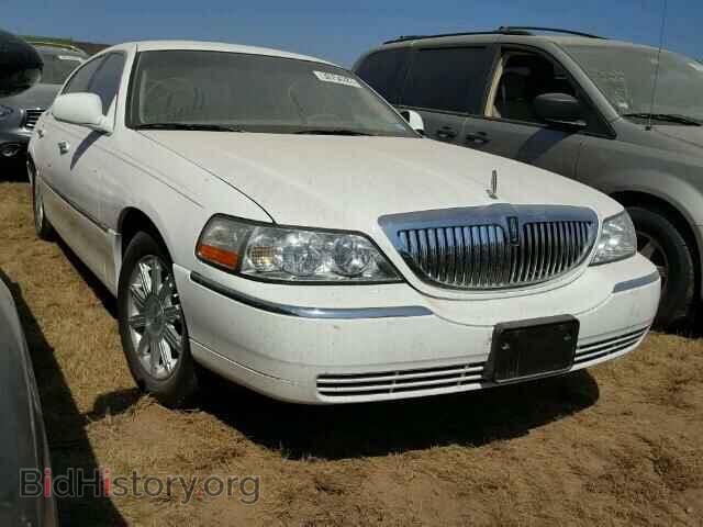 Photo 2LNHM82V79X607425 - LINCOLN TOWNCAR 2009