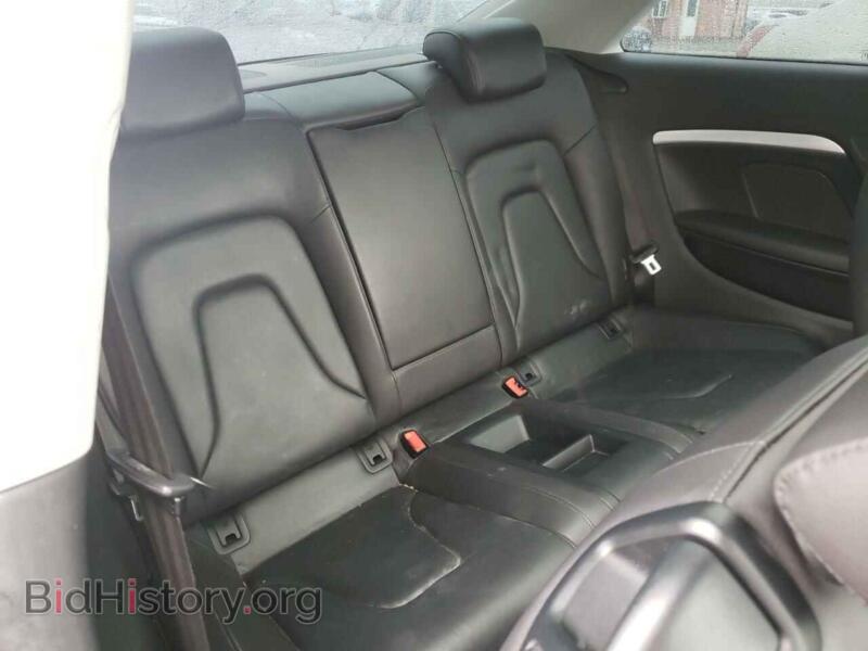 2012 Audi A5 (VIN WAUCFAFR6CA002533) — photo 6 of 10