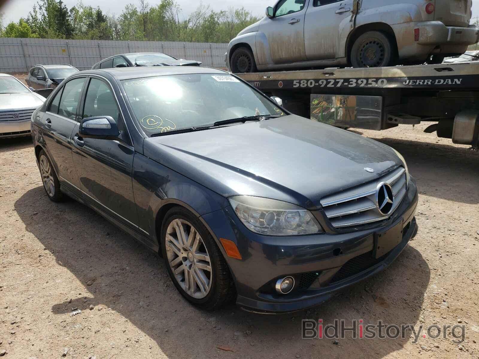 Photo WDDGF81X09R058244 - MERCEDES-BENZ C CLASS 2009