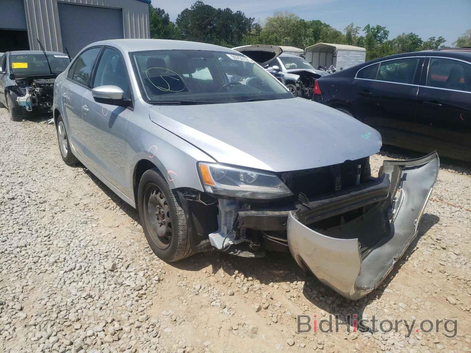 Photo 3VWDX7AJ6BM399765 - VOLKSWAGEN JETTA 2011