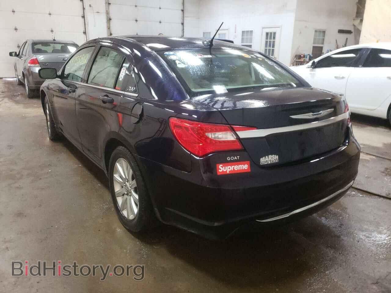 2011 CHRYSLER 200 - VIN: 1C3BC1FB2BN568596 - Фото 3