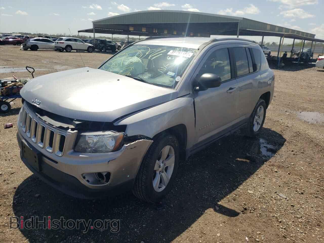 2016 JEEP COMPASS - VIN: 1C4NJCBAXGD621596 - Фото 2