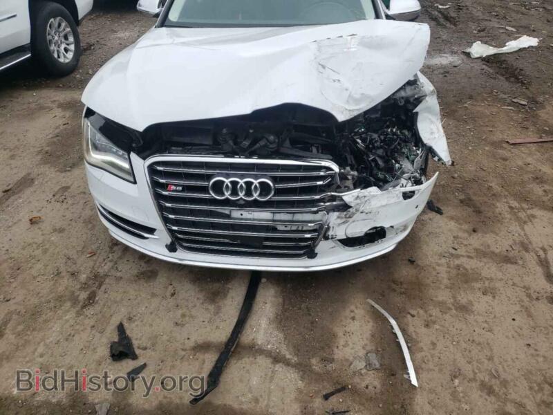 2014 Audi S8 (VIN WAUD2AFD5EN014835) — photo 9 of 10