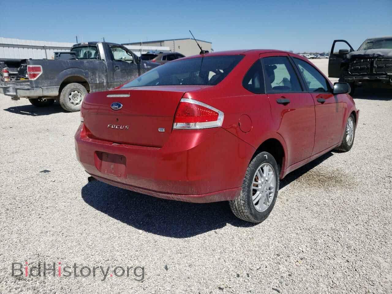 2009 FORD FOCUS - VIN: 1FAHP35N49W152402 - Фото 4