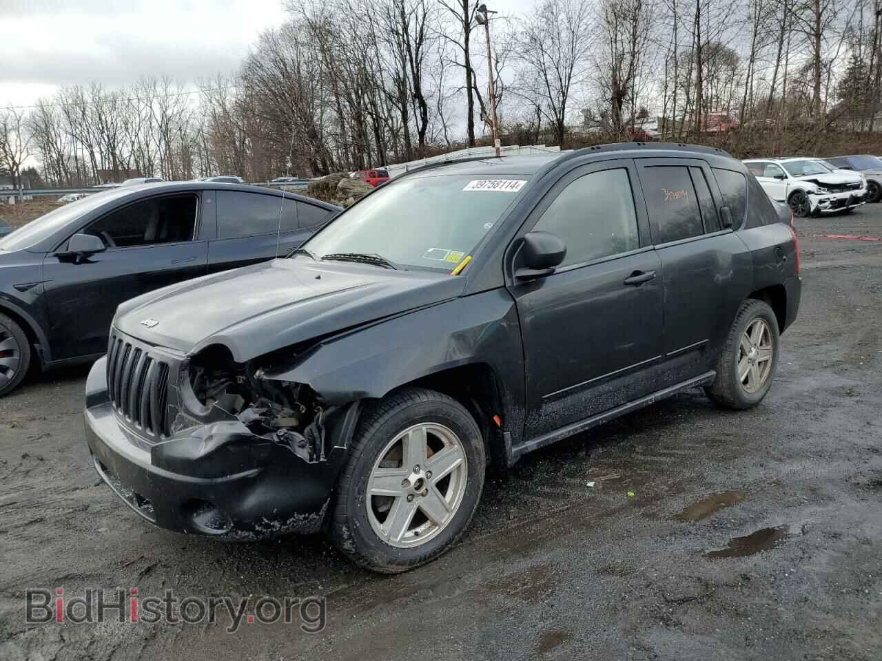 Photo 1J4NT4FA0AD582965 - JEEP COMPASS 2010